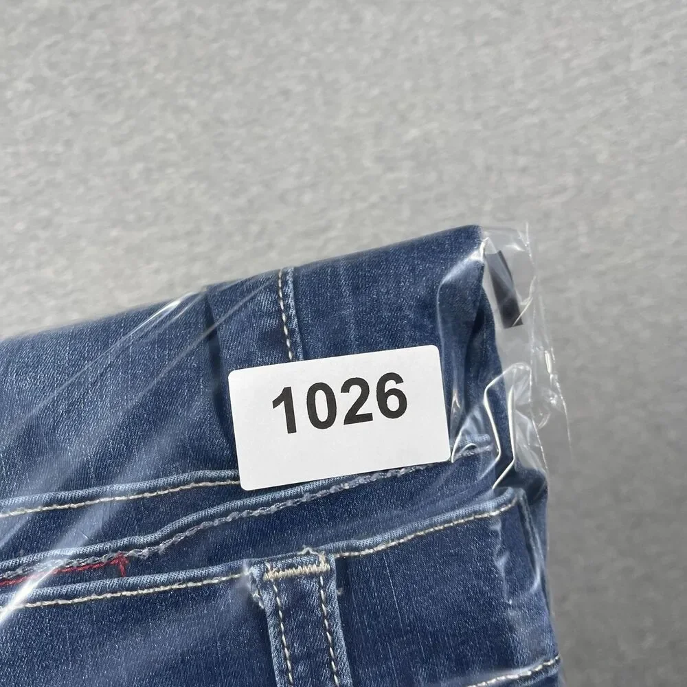 True Religion Jeans Mens 34 Blue Medium Wash Ricki Relaxed Straight Casual